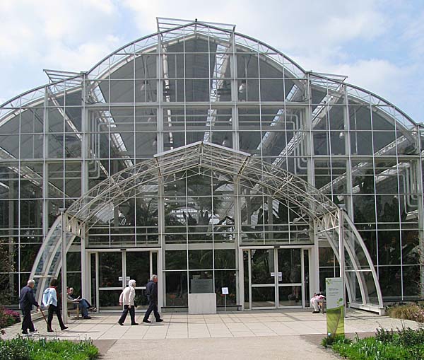 The RHS Wisley Glasshouse